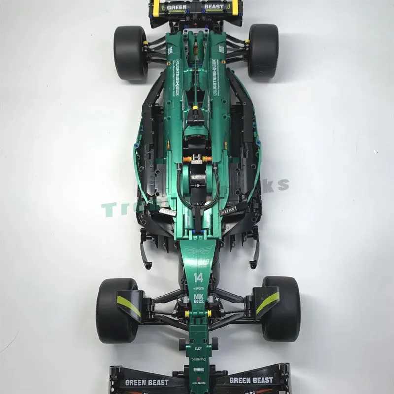 MK6022 1919PCS 18 Martin Aramco AMR24 Building Blocks MOC Technic F1 Car Toys Gifts for Boys Kids W251204