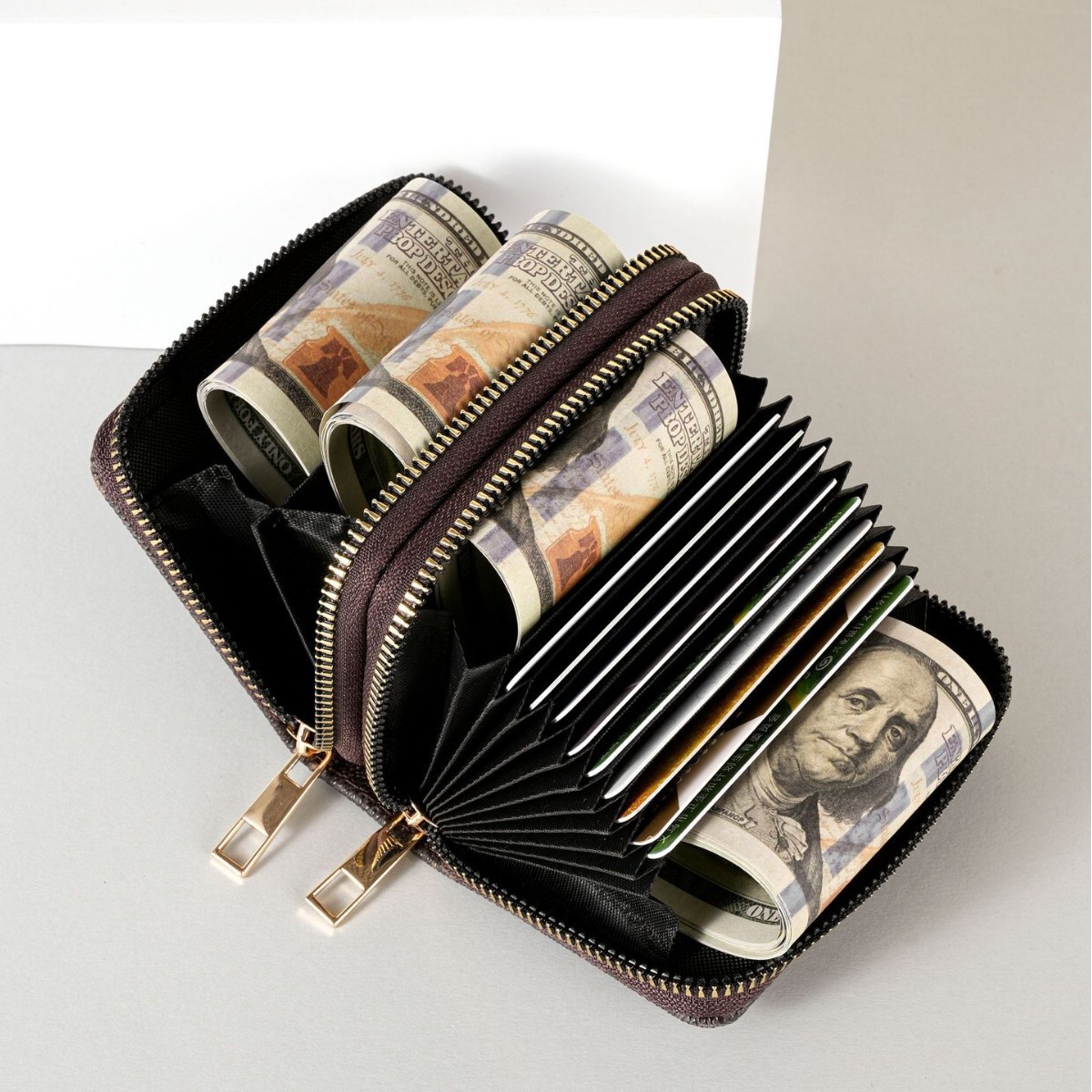 Women's wallet with dual zippers, European and American retro style, compact and compact, with multiple card slots, fashionable card bag, and coi