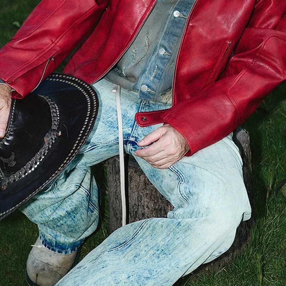 Mens Red Long-Sleeved Pu Leather Jacket American Retro Fashion Trend Street Hip-Hop Loose Casual Niche 2025 Mens New JacketT251204