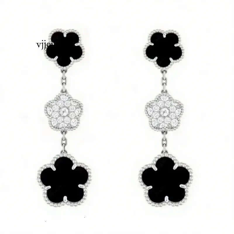 Fashion Dangle earrings Brand 4/Four Clover Classic Three Flower Pendant Mother Shell Earrings 18k Gold Plated Women's Stainless Steel Designer Earrings Jewelry