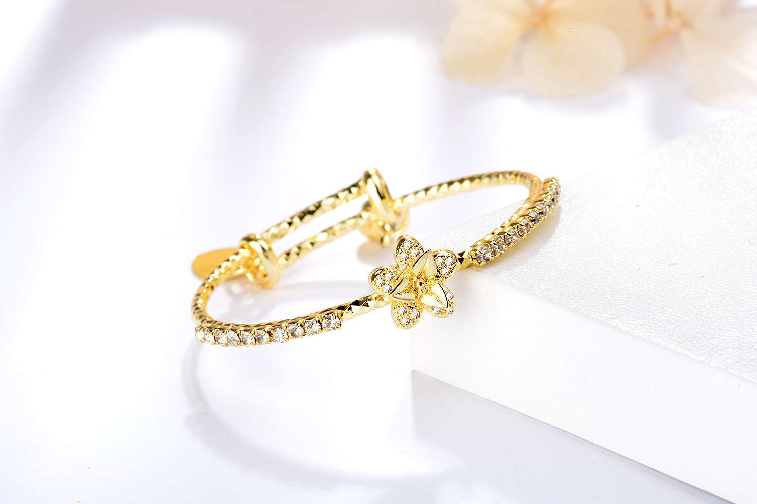 20 Styles Dubai Gold Color Baby Bangles For Kids Baby Promotion Sale Child Birthday Gifts ChildrenS Bracelets 250805