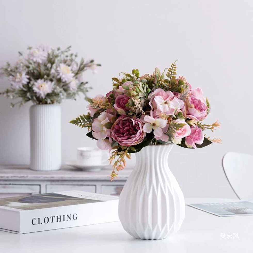 Plastic Vases White Imitation Ceramic Flower Wedding He Indoor Table Diy Gifts Bonsai Party Courtyard Decor Photography props H251204