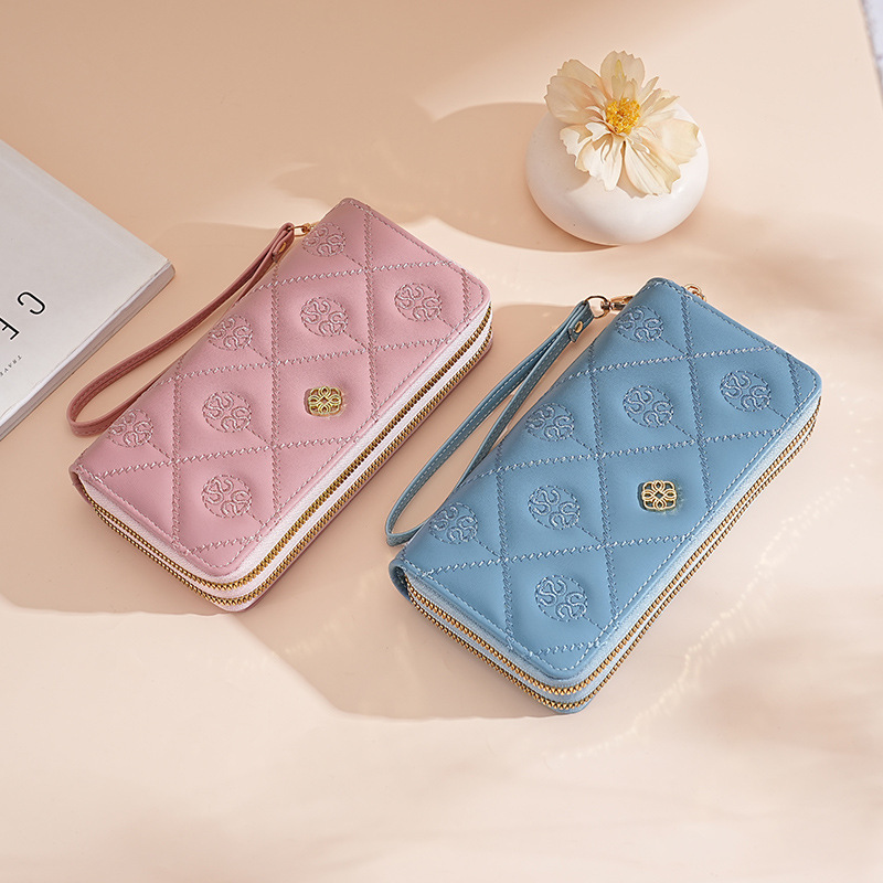 Ladies' wallet with high-end fashion and printed long wallet, card bag, mobile phone bag, new large capacity handbag, double zipper wallet, whole