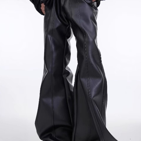 Mauroicardi Autumn Long Black Baggy Pu Leather Wide Leg Cargo Pants for Men Three-dimensional Pockets er Clothes 241213