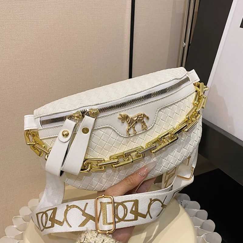 Stylish Braid PU Leather Fanny Pack For Women Luxury Thick Chain Waist Bag Trendy Applique Waist Pack Female Crossbody Chest BagT251204