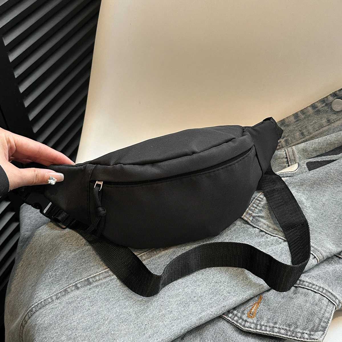 Fanny Pack Crossbody Chest Bag Belt Bag Sling Purse Waist Bags Outdoor Sport Travel Versatile Daily Messenger Shoulder BagsT251204