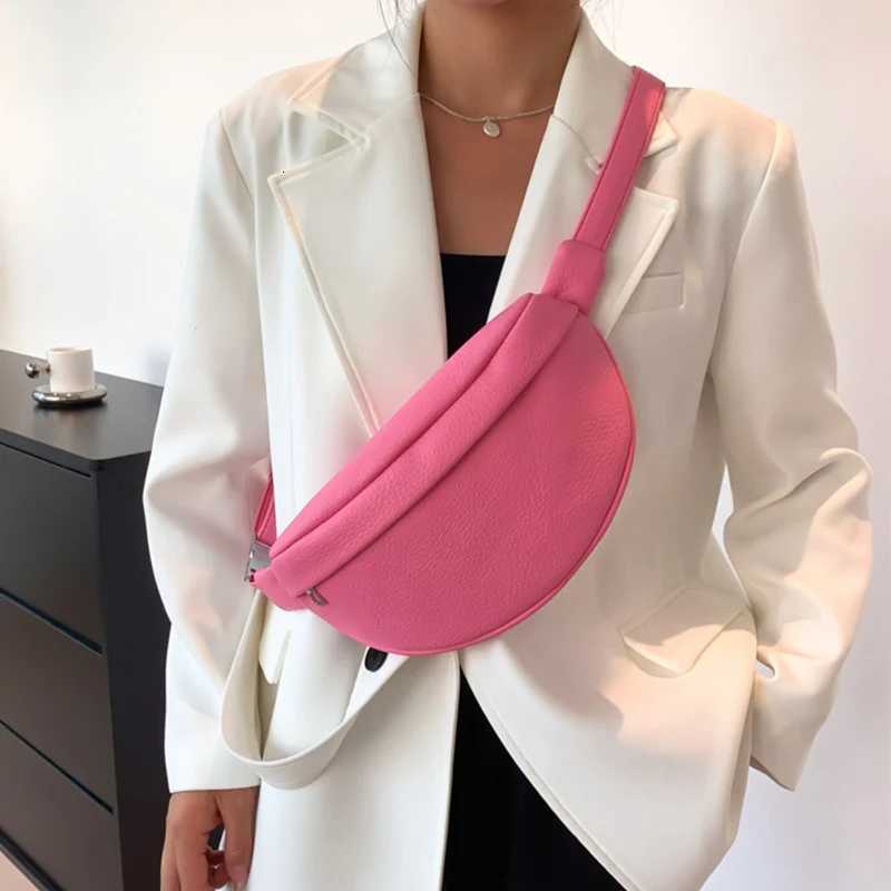 Leisure Women Waist Bag Soft Leather Fanny Pack Designer Chest Bag Belt Bag Luxury Crossbody Shoulder Bags Trend Lady Chest PackT251204