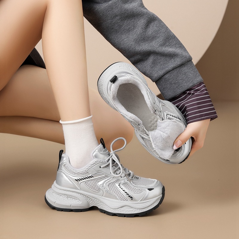 ZHR Thick-Soled Fleece-Lined Dad Shoes for Women 2025 Autumn Winter Versatile Height-Increasing Casual Shoes Warm Lightweight Sneakers