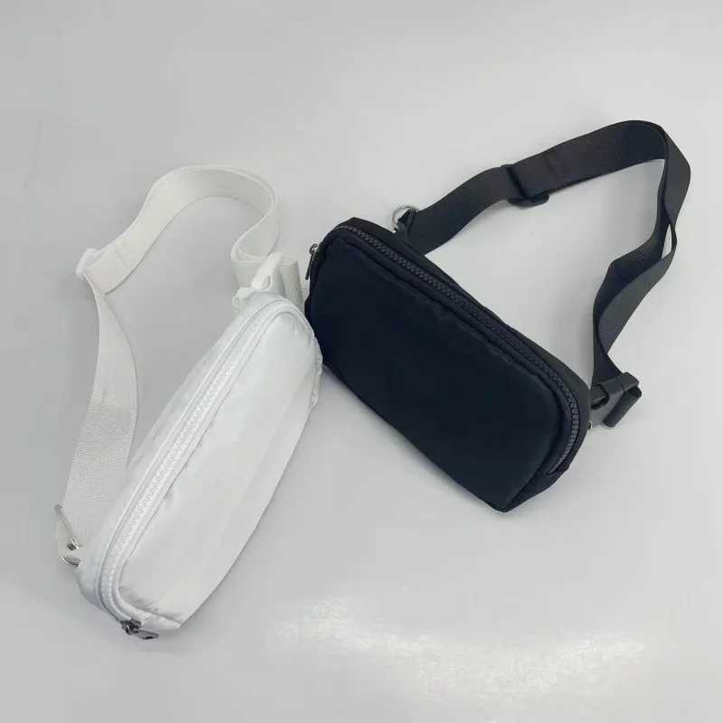 Simple and versatile womens chest bag multi-functional shoulder crossbody waist bag business trip outdoor sports portableT251204