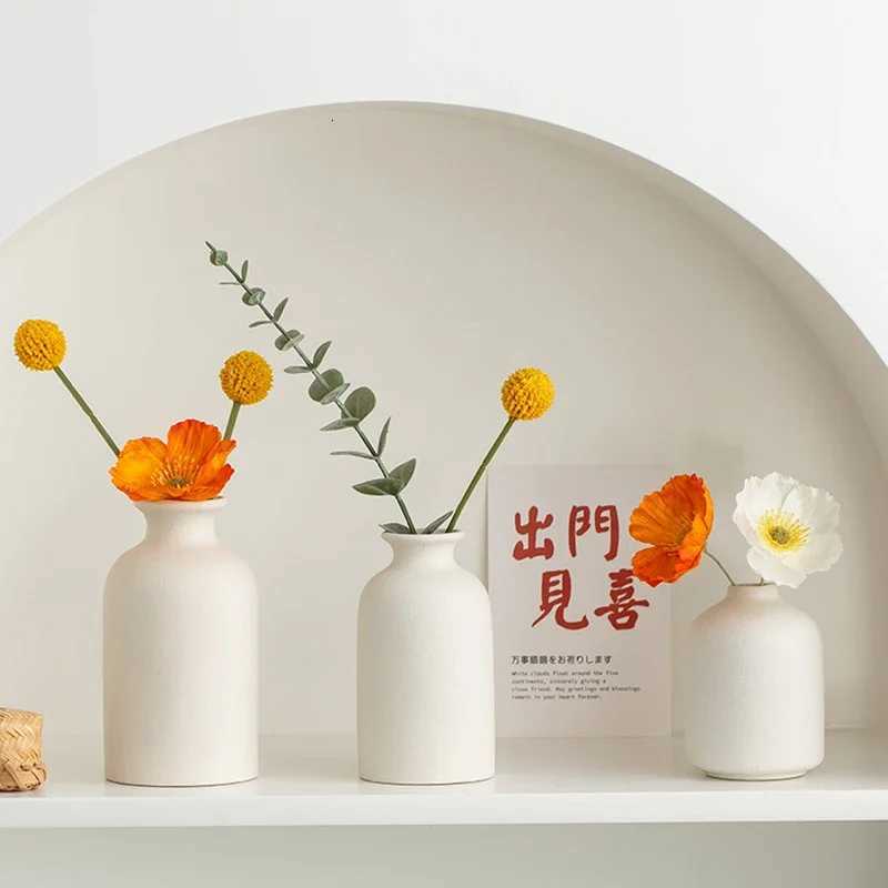 White Mini Ceramics Vase Ceramic Flower Vase Solid Vases for Flower He Table Decor Vase Flower Bottle Solid Vases For Decor H251204