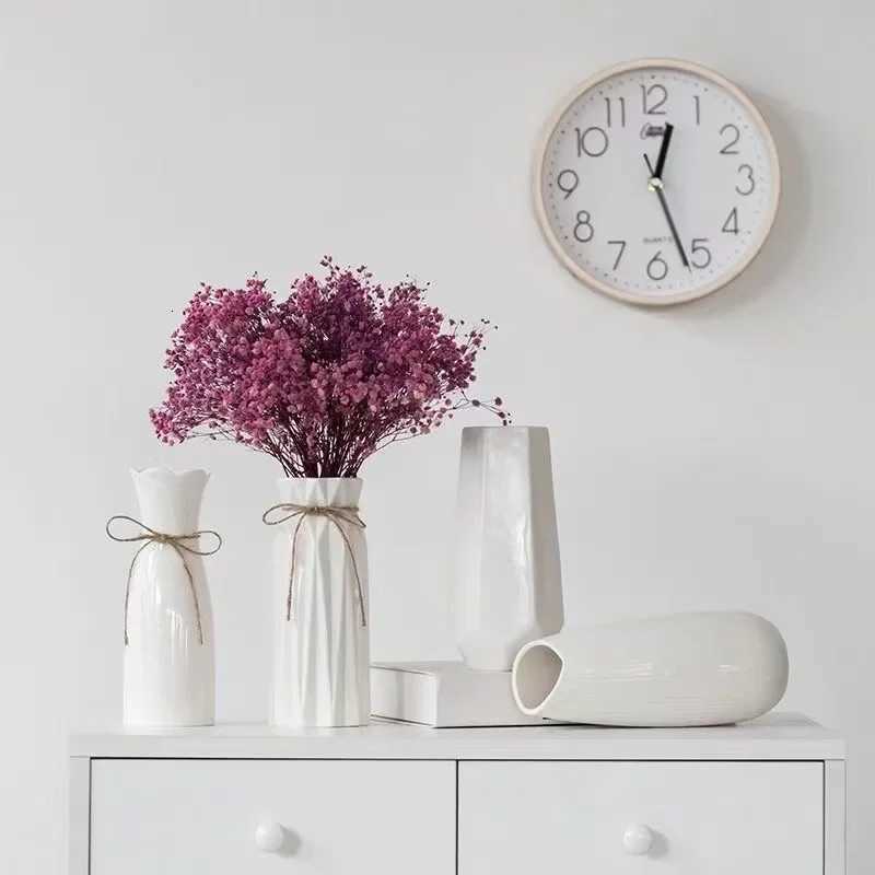 Nordic Style Plastic Vase Minimalist Vase Simple Small Fresh Flower Pot Storage Bottle for Flowers Living Ro Decoration Vases H251204