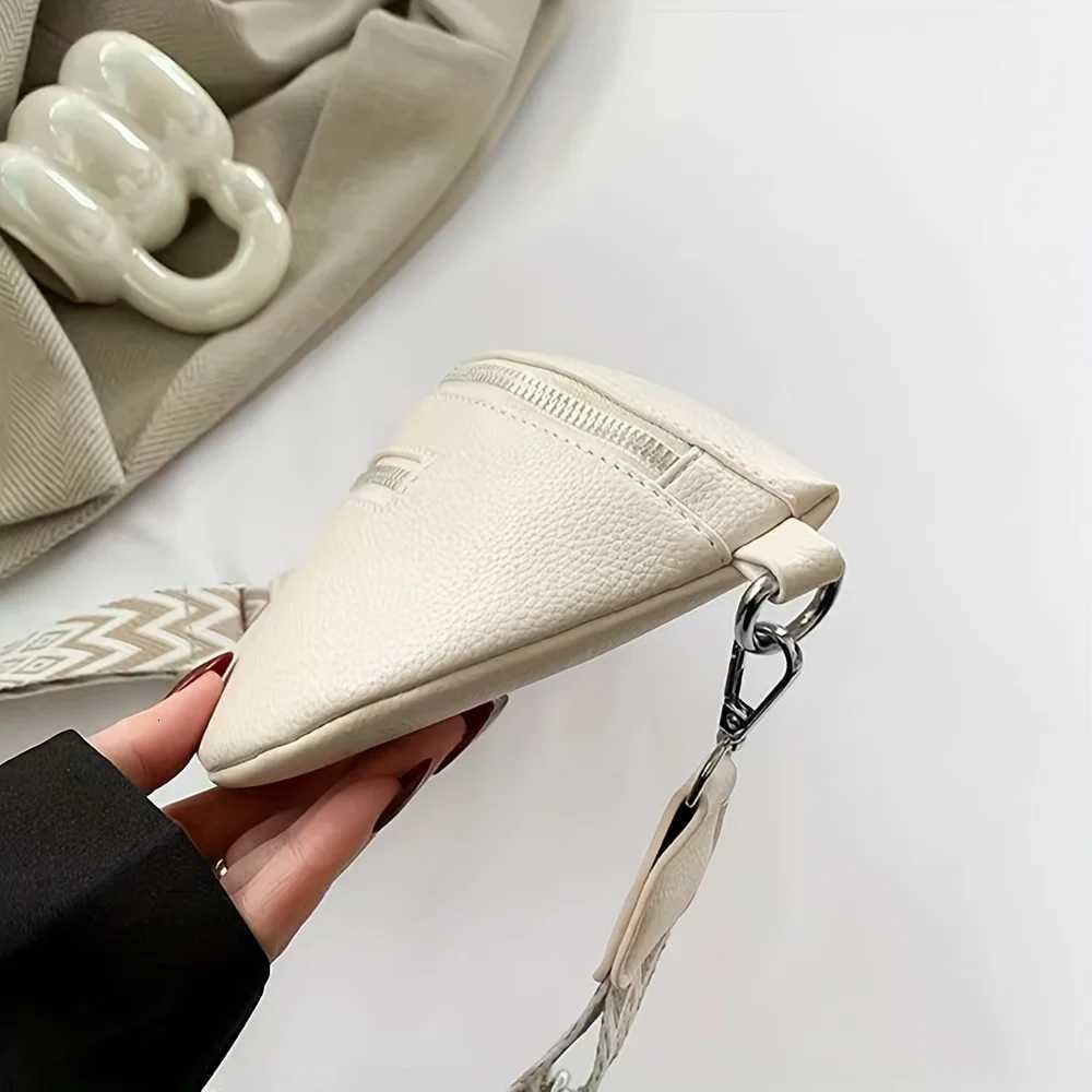 Soft Leather Women Fashion Casual Fanny Pack Saddle Bag New Fashion Chest Bag Single Shoulder Crossbody Bag Travel Mobile PhoneT251204