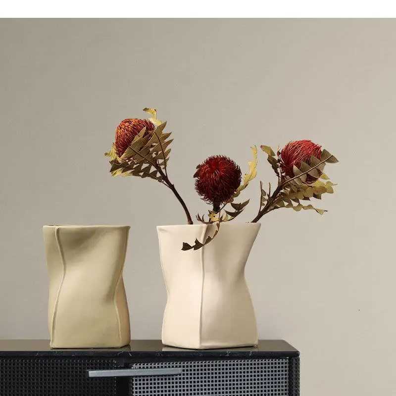 Square Bag Shape Ceramic Vase Desk Decoration Porcelain Floral Vases Flower Pots Decorative Arrangement Modern He Decor H251204