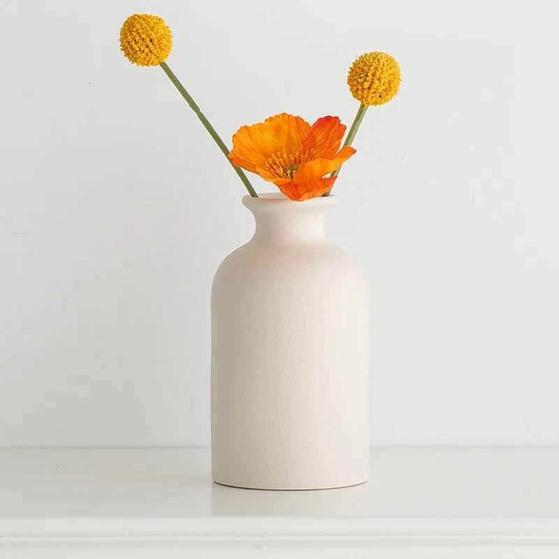 White Mini Ceramics Vase Ceramic Flower Vase Solid Vases for Flower He Table Decor Vase Flower Bottle Solid Vases For Decor H251204