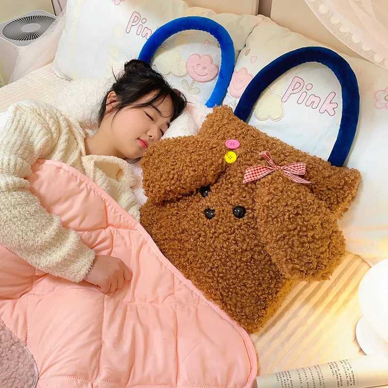 Portable Cartoon Air Conditioning Nap Blanket Foldable Office Seat Cushion Teddy Velvet Birthday Gift Y251204