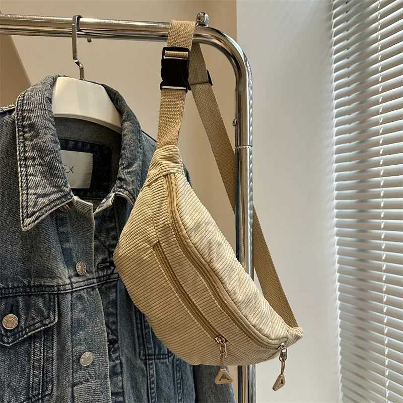 Casual Large Capacity Waist Bag For Women Brown Corduroy Crossbody Chest Bag Leisure Travel Anti theft Belt Bag Banana PurseT251204