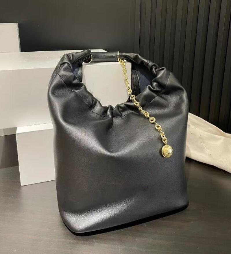 Underarm bag designer bag high-quality large capacity genuine leather shoulder bag classic diamond grid embroidery retro button drawstring chain design