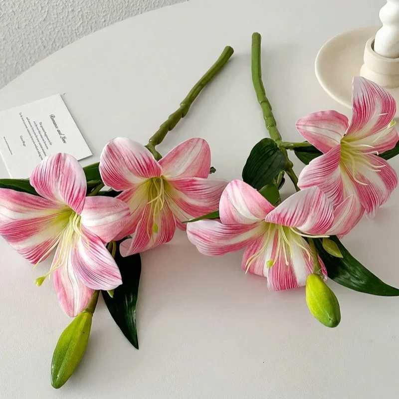 Lily Artificial Flowers Fake Real Touch Lilies 3 s Buds Faux Flora for Indoor He Decor Outdoor Party Easter Lily Flower H251204