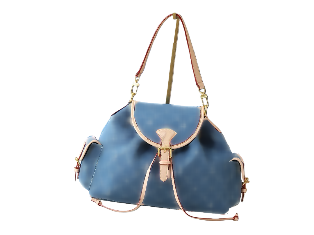 Elegant Fashionable Tote Bag: Trendy Minimalism & Adjustable Handle