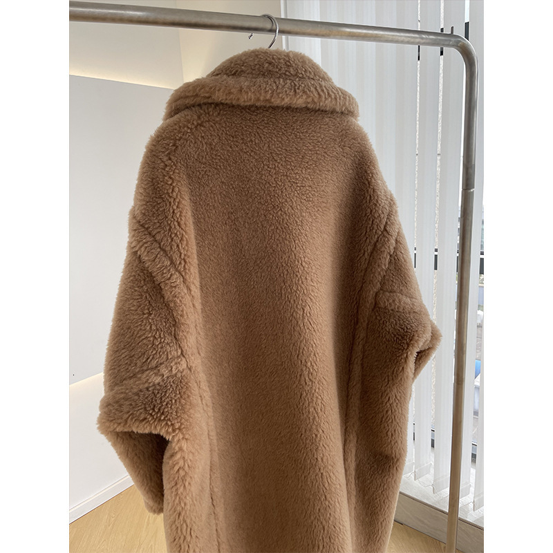 2022 new M family teddy bear coat outline teddy grain alpaca wool shearing coat womens medium long
