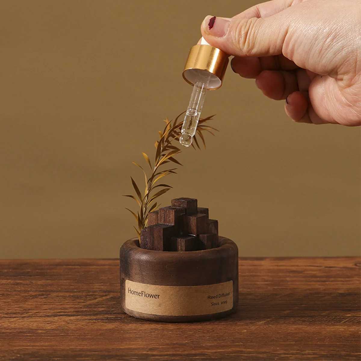 1pcs difuser essential oil wood scent diffuser 2 color Unique Wood Art Fireless Aroma Home Decoration Y251204