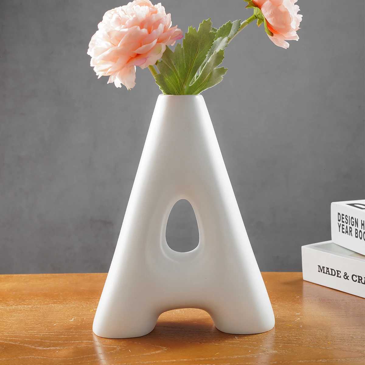 1PC creative A-shaped decorative vase simple white and black indoor he desktop decoration handicraft H251204