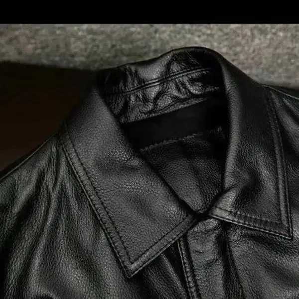 Mens Genuine Leather Jacket High End Motorcycle Biker Coat Autumn Winter New Lapel Style Riding Suit Fashion Real Leather OuterwT251204