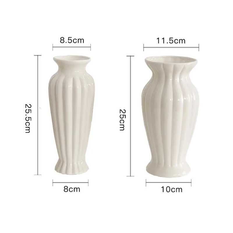 French Ceramic Vase with A Luxurious and High-end Feel Featuring Vintage Rose Peony Fresh Flowers and White Decorations H251204