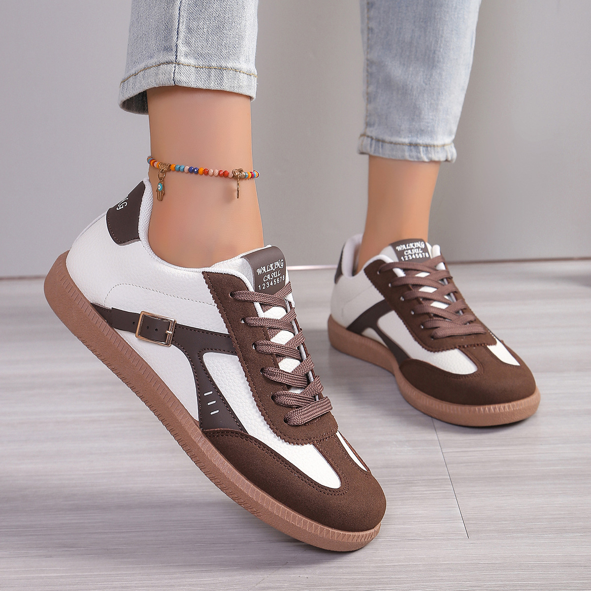 Free Shipping 2025 New Retro design Shoes for Women Large Size Comofortable Breathable Flat Casual Shoes
