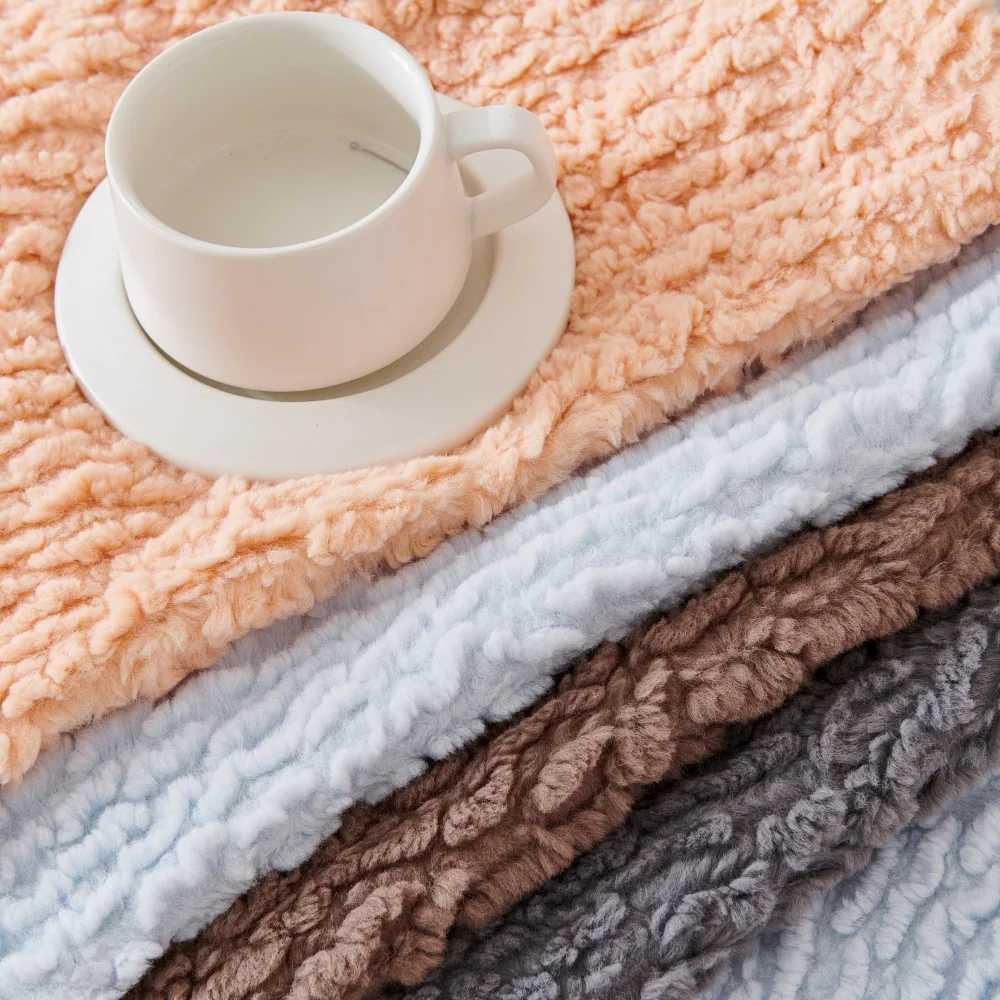 Classic Stripe Jacquard Sherpa Sofa Cover Winter Anti-Slip Couch Seat Cover for Living Room Sofa Towel Furniture Decor M251204 - view 5