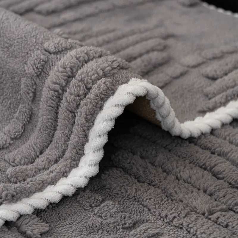 1PC-Fixed anti slip sofa pad modern minimalist striped design winter plush anti cat scratch sofa pad M251204 - view 7