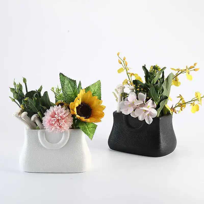 Nordic Luxury Handbag Vase Flower Boxs Ceramic Bag Shaped Flower Pot Flower Container Wedding Vntines Day Wall Hanging Decor H251204