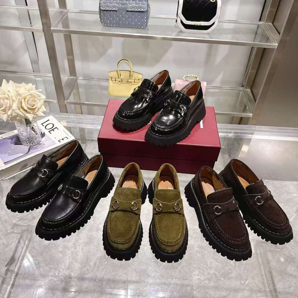 Luxury Suede Silver Metal buckle Flat loafers stude leather slip on Dress High quality designer shoe woman Office Vacation shoes Factory footwear platform shoe