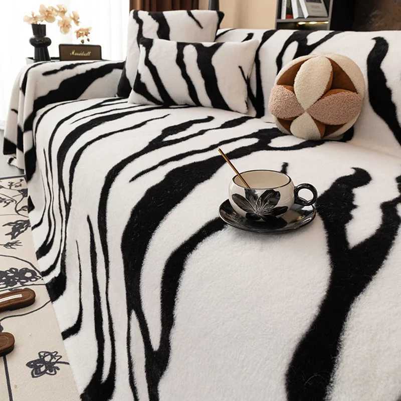 Faux Rabbit Velvet Zebra Patterned Sofa Towel Plush Warm Couch Slipcover for Autumn Winter Comfort Knee Blanket for Office Home M251204 - view 4