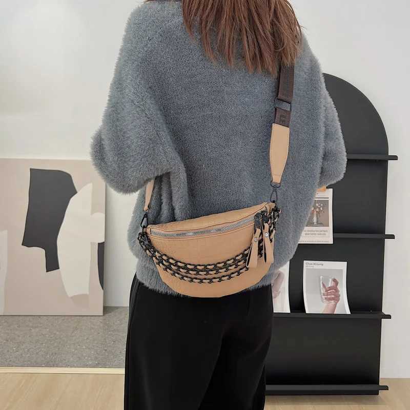 Women Soft Leather Waist Bag Autumn New Chest Pack Shoulder Bag High Quality Chain Fanny Pack Lady Street Trend Belt Bags PurseT251204