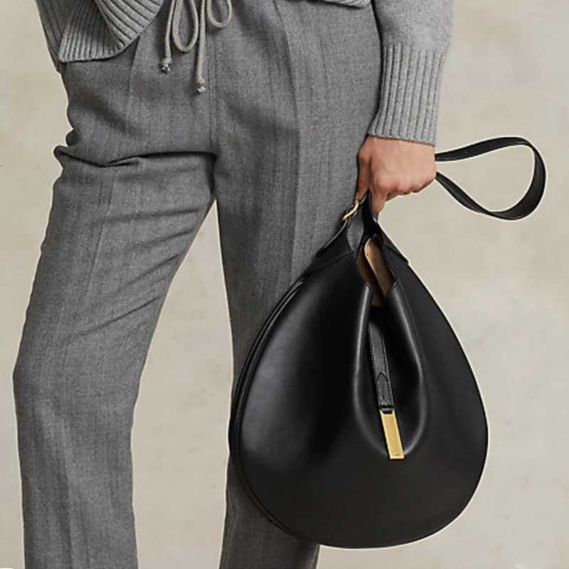 Design Women Handbag High Quality Tote Bag Large Capacity Armpit Bag Bucket Bag Half Round Shoulder Bag Travel Bag K251203