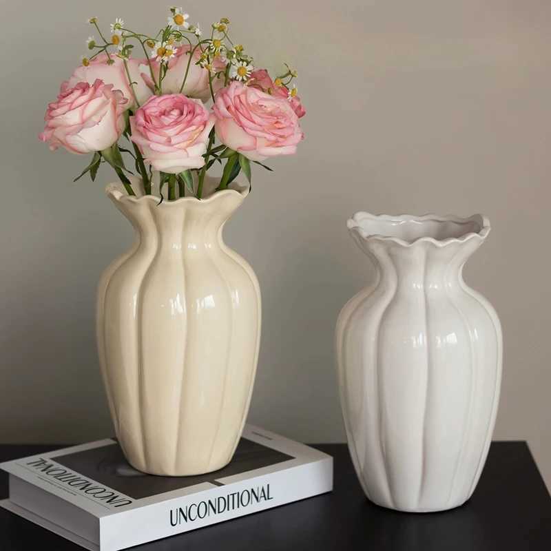 Creative Stripe Vases Decor Ceramic He Bedro Living Ro Study Flower Arrangement Table Decorations Style Vase 1Pc H251204