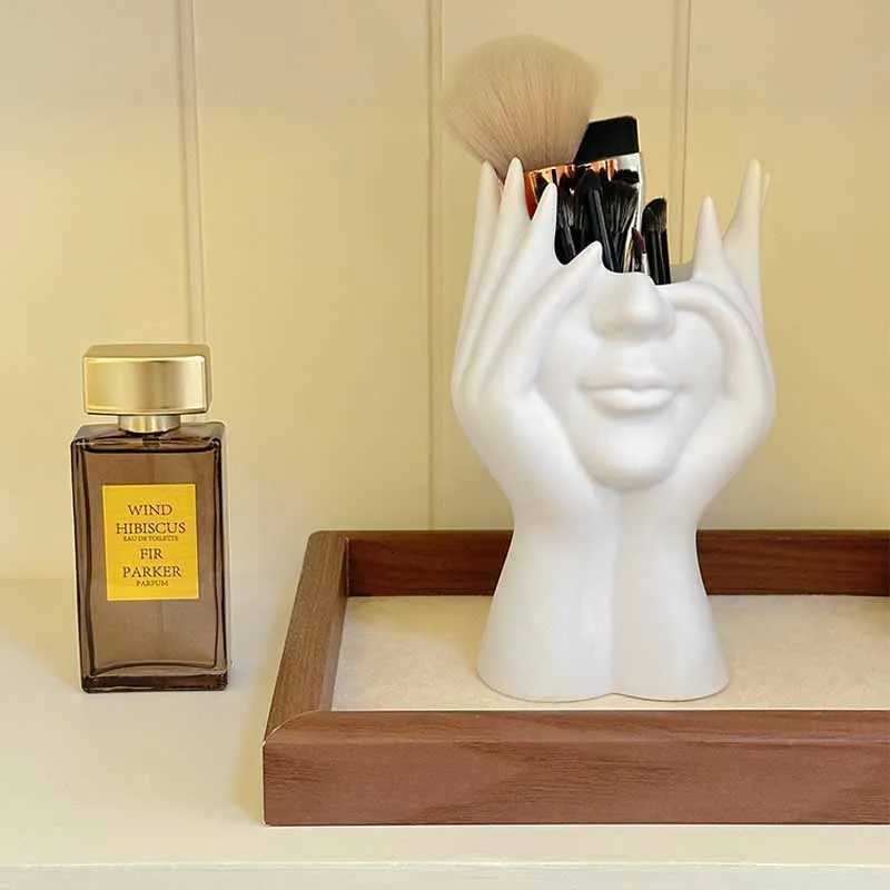 1/2PC Ins Nordic Style Drag Face Resin Vase Decoration Crafts Simple Surface Living Ro Flower Arrangement Mtifunctional H251204