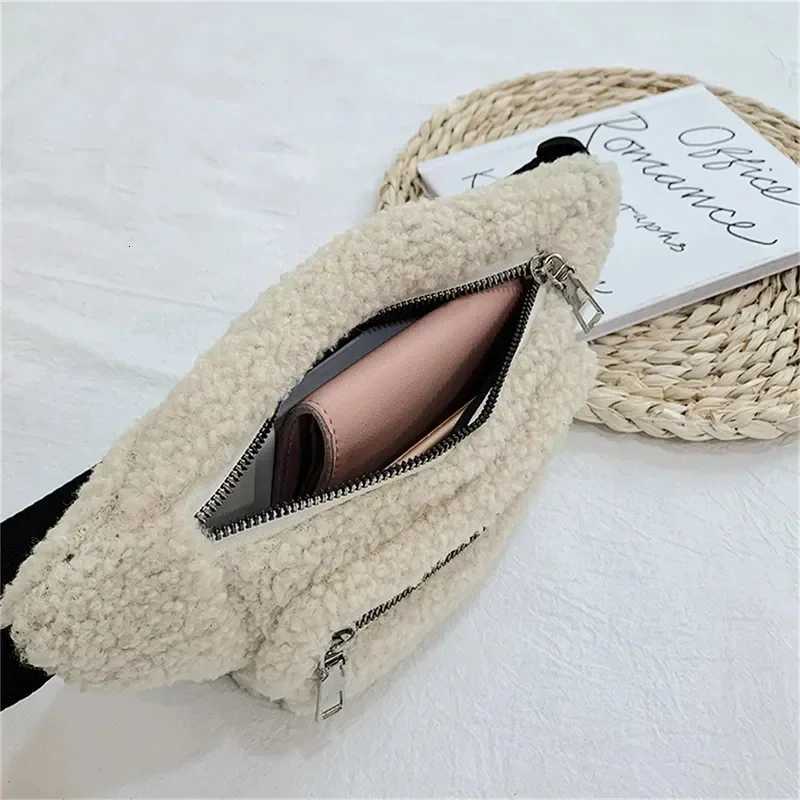 Plush Womens Waist Bag Solid Color Belt Bags Shoulder Crossbody Chest Bag Brand Designer Female Banana Hip PurseT251204