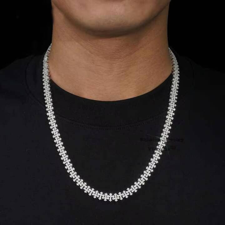 925 Silver Custom Moissanite Cuban Chain Hip Hop Jewelry Iced Out VVS Diamond 14mm Cross Mens Luxury Cuban Link Necklace