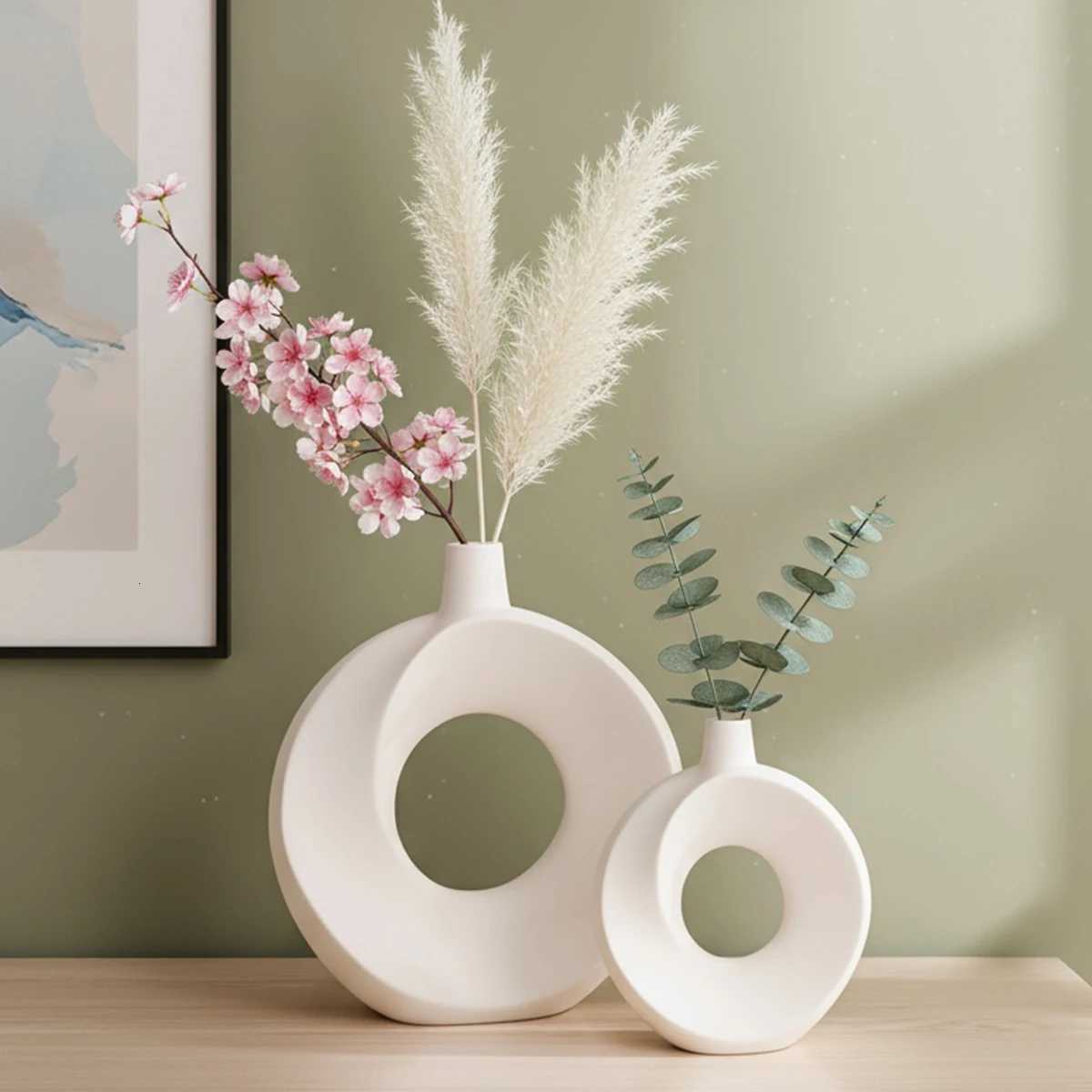 1PC a creative and simple resin white donut vase a modern he decoration vase H251204