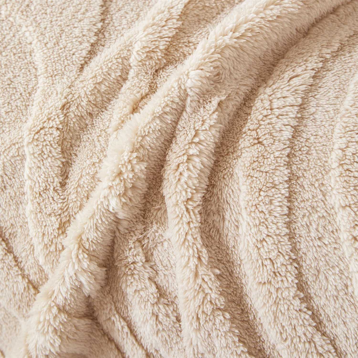 Growth Ring Pattern Jacquard Tuffed FLeece Sofa Towel Soft Thicken Universal Blanket for Living Room Bedding Room Warm Towel M251204 - view 4
