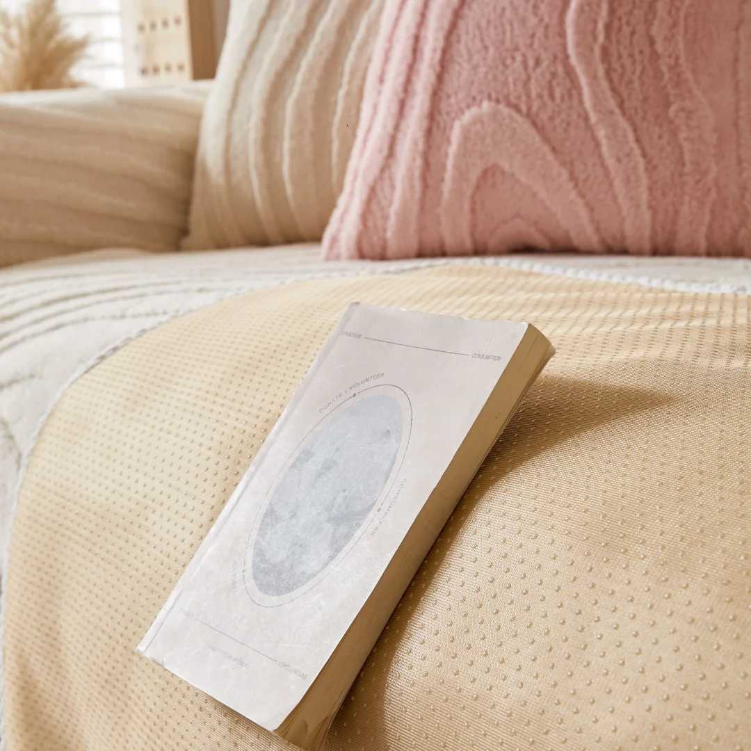 Warm Tuffed Fleece Curving Lines Jacquard Sofa Cover with Anti-Slip Backing for Living Room Couch Slipcovers Fall/Winter Decor M251204 - view 4