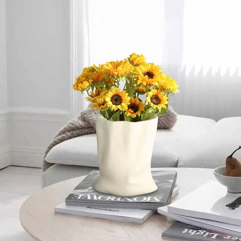 Ceramic Vase Pocket Shape Bag Fold Flower Vase Floral Arrangement Accessories Terrarium He Decoration Accessories H251204