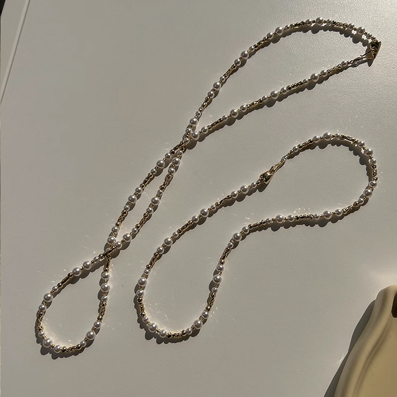 free shipping designerr Stacked luxury Pearl Sweater Long Autumn Winter Beaded Necklace Women's Accessories Light Luxury High-End Clavicle Chain 