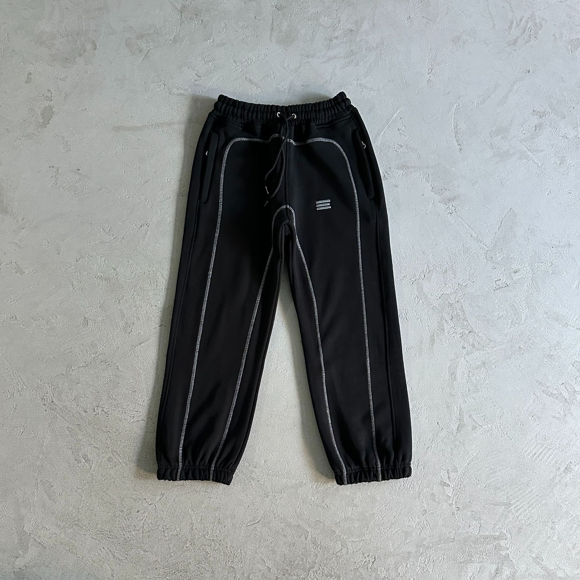 Y2K Streetwear embroidered cuffed sweatpants men's designed round neck loose hoodie versatile casual sportswear set Clothes