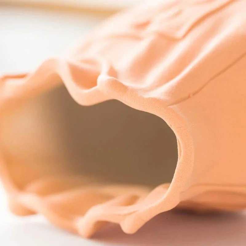 Ceramics Vase He Decor Handbag Flowers Vases Ro Decor Matte Plant Pot Statue Scpture He Decoration Accessories H251204