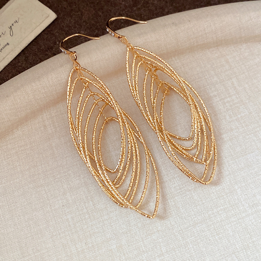 Metal Zircon Oval Hollow Ear Hook Minimalist Style Personality Trend Versatile Light Luxury High-end Feel Earrings for Women - view 8