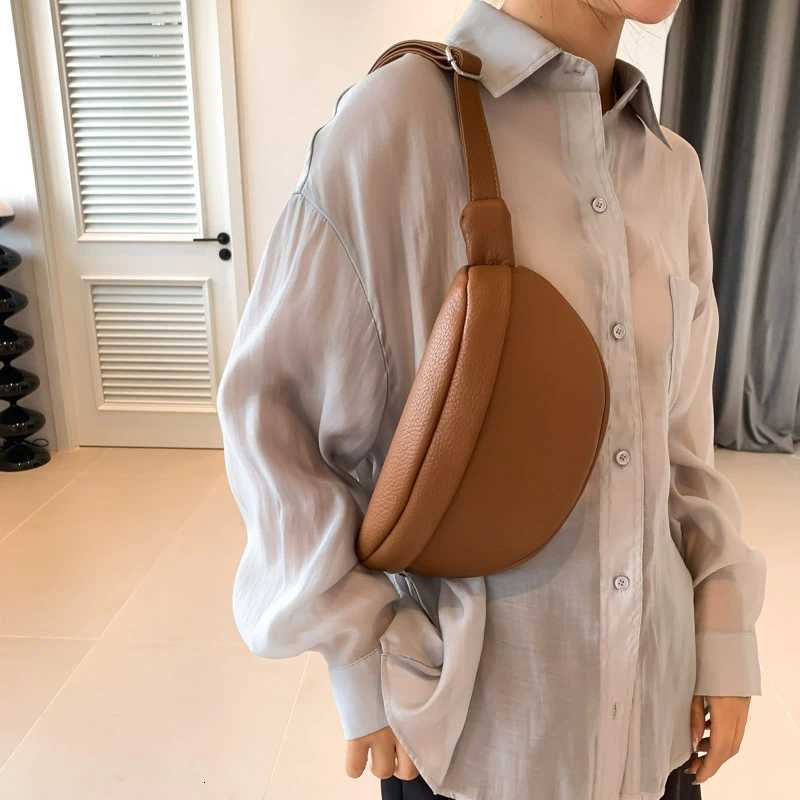 Leisure Women Waist Bag Soft Leather Fanny Pack Designer Chest Bag Belt Bag Luxury Crossbody Shoulder Bags Trend Lady Chest PackT251204