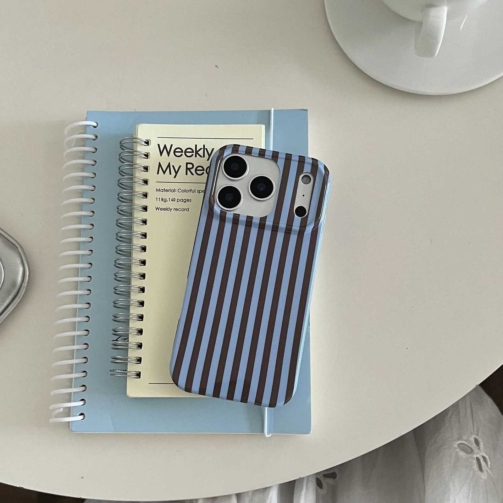 Korean INS Mti-color Stripes Protective Chic Phone Case for iPhone 17 16 15 14 13 Pro Max Back Phone Cover Capa H251203